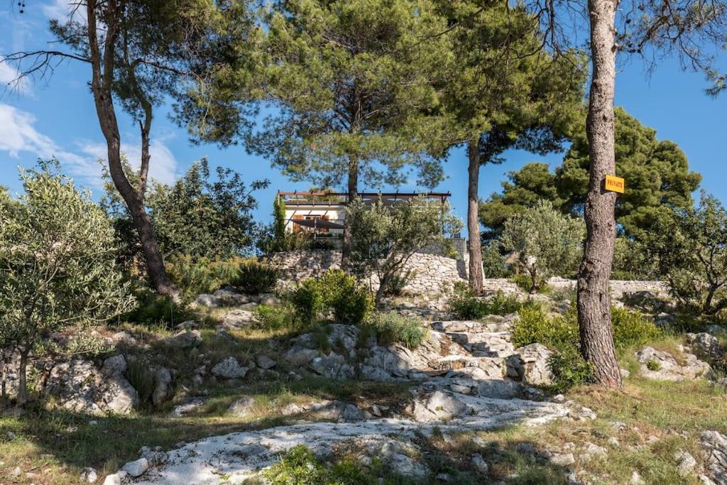 Beautiful Bay House Duga Villa โอครูกกอร์นญี ภายนอก รูปภาพ