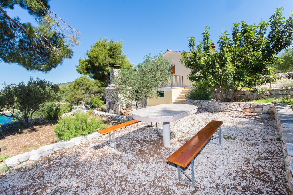 Beautiful Bay House Duga Villa โอครูกกอร์นญี ภายนอก รูปภาพ